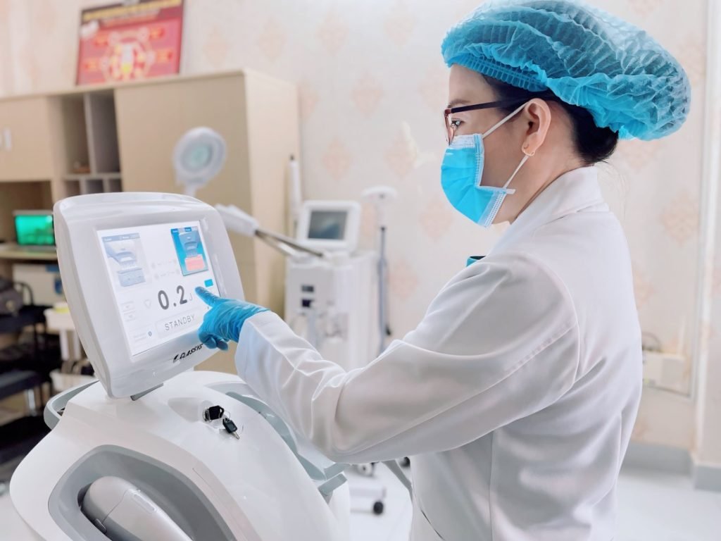 Vì sao nên đến spa chăm sóc da?