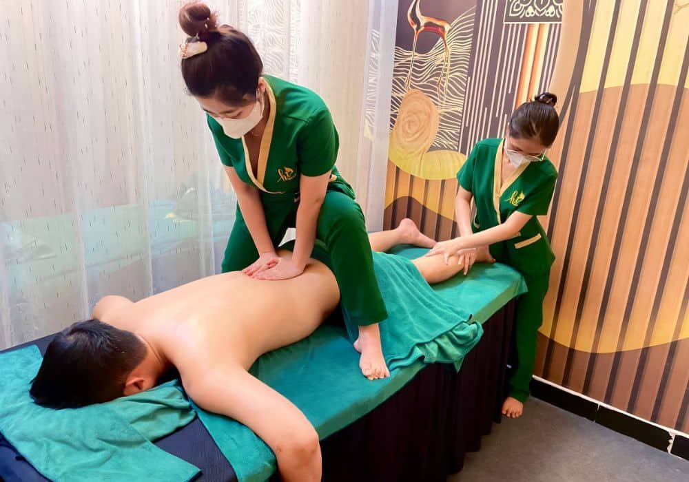 Hi Spa - nơi cung cấp dịch vụ xông hơi massage nam đáng tin cậy tại TPHCM